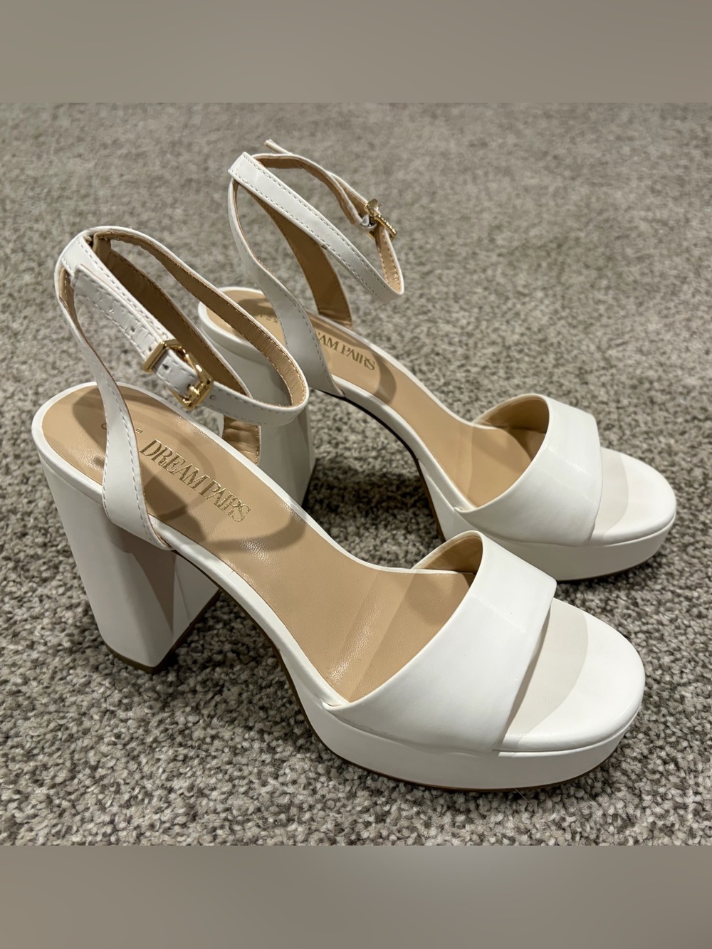 Amazon Dream Pairs Open Toe Blocky White 4.13” Heel